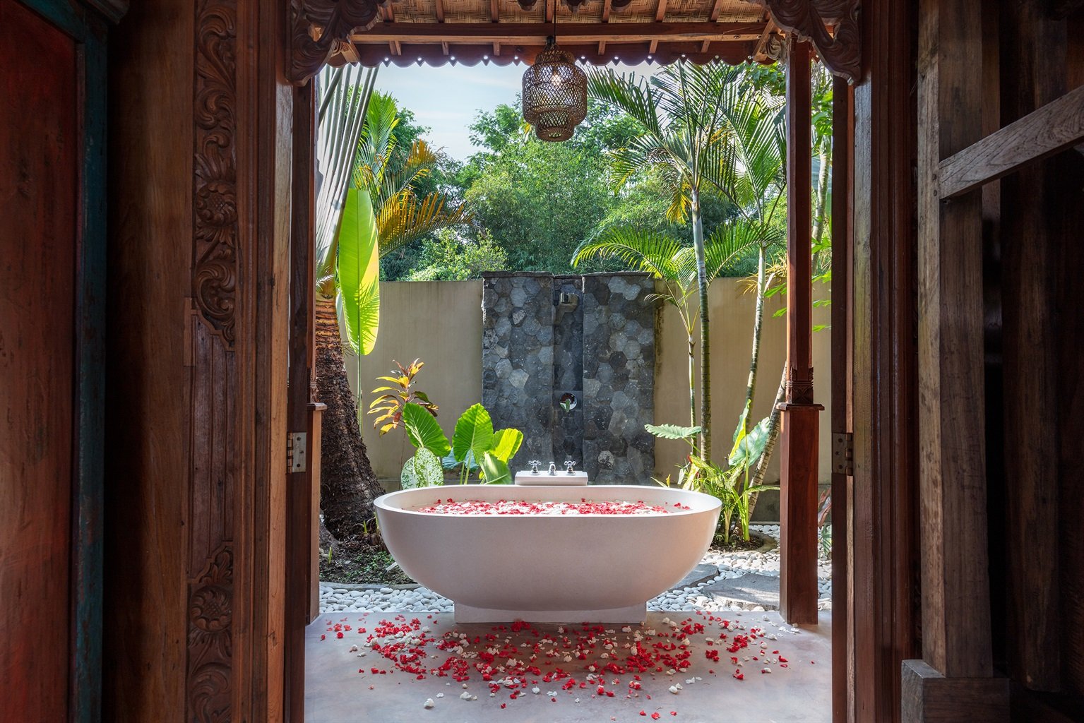 c33646c3 362f 4fc3 89e3 2f80f3475beb